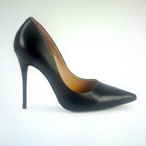 Saks Fifth Avenue Pointy Toe Stiletto Pumps